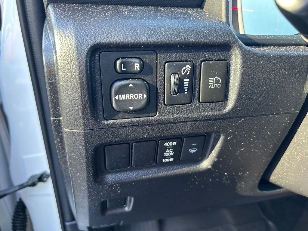 Thumbnail: 2024 Toyota 4Runner - 18