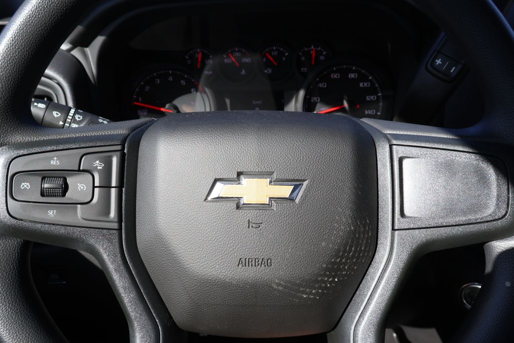 Thumbnail: 2026 Chevrolet Silverado 1500 - 20