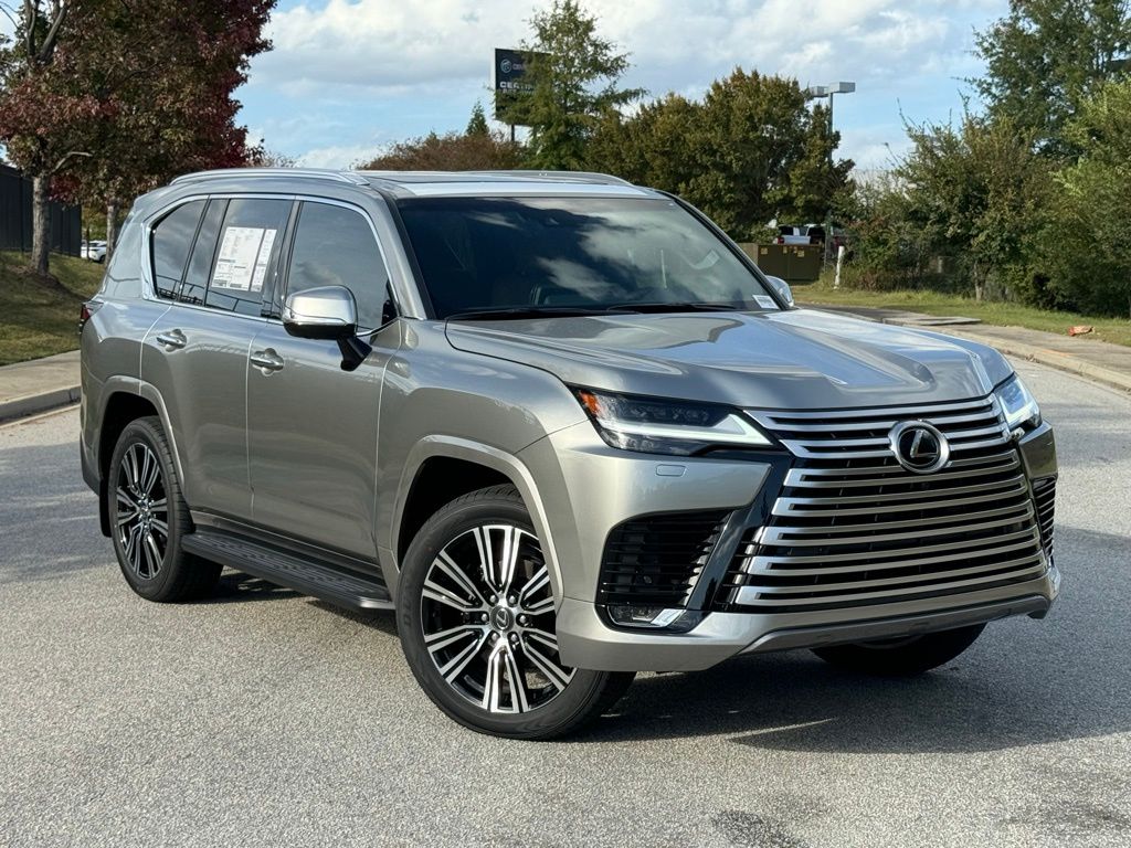 2024 Lexus LX 600 Luxury 2