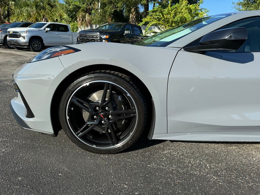 2024 Chevrolet Corvette Stingray 11