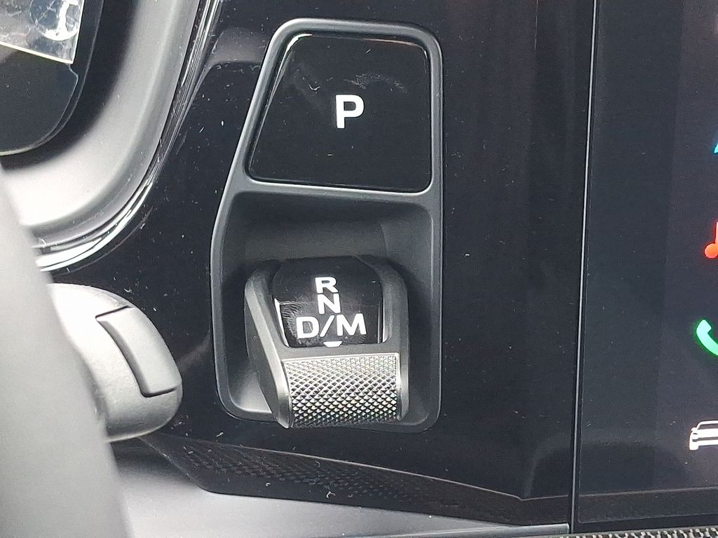 Thumbnail: 2026 Porsche Cayenne - 16