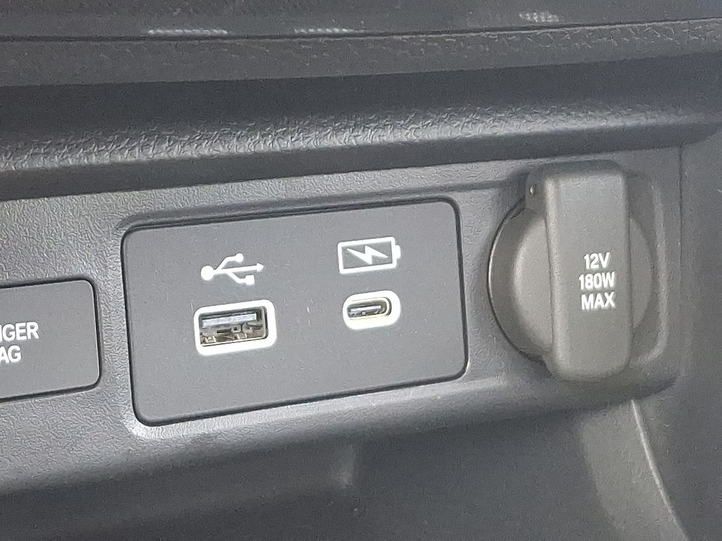 Thumbnail: 2025 Acura Integra - 27