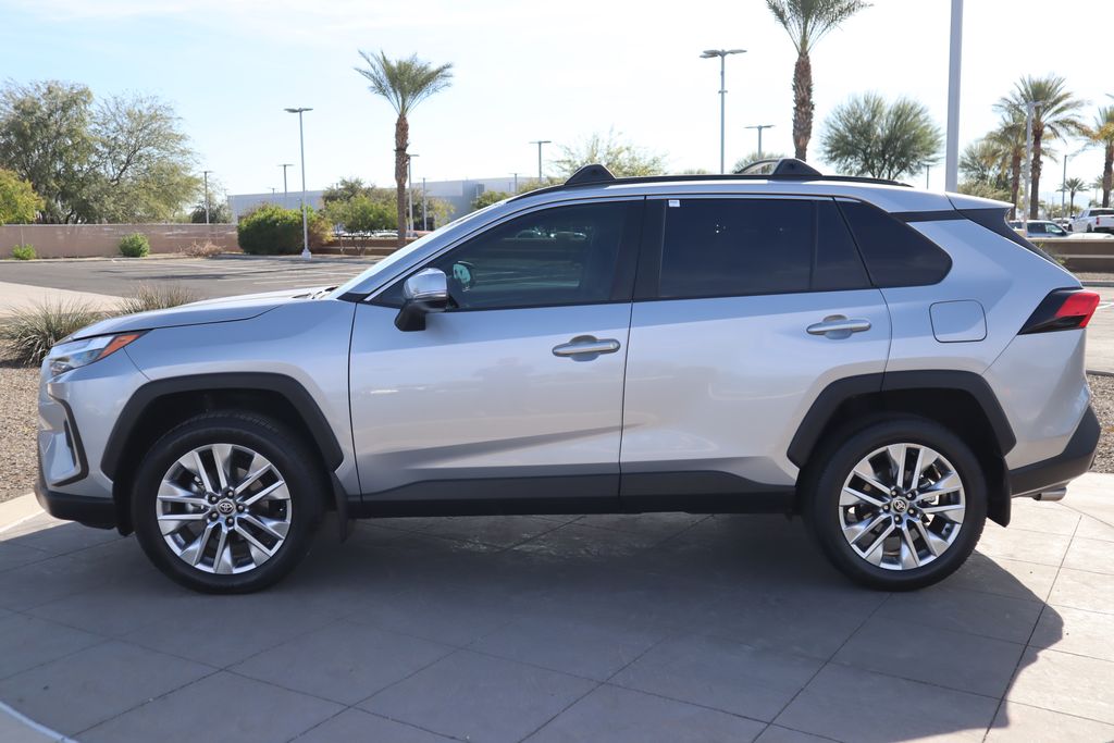 Thumbnail: 2024 Toyota RAV4 - 8