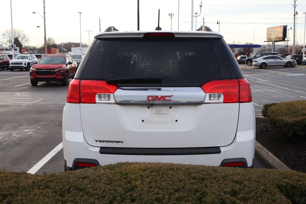Thumbnail: 2015 GMC Terrain - 10