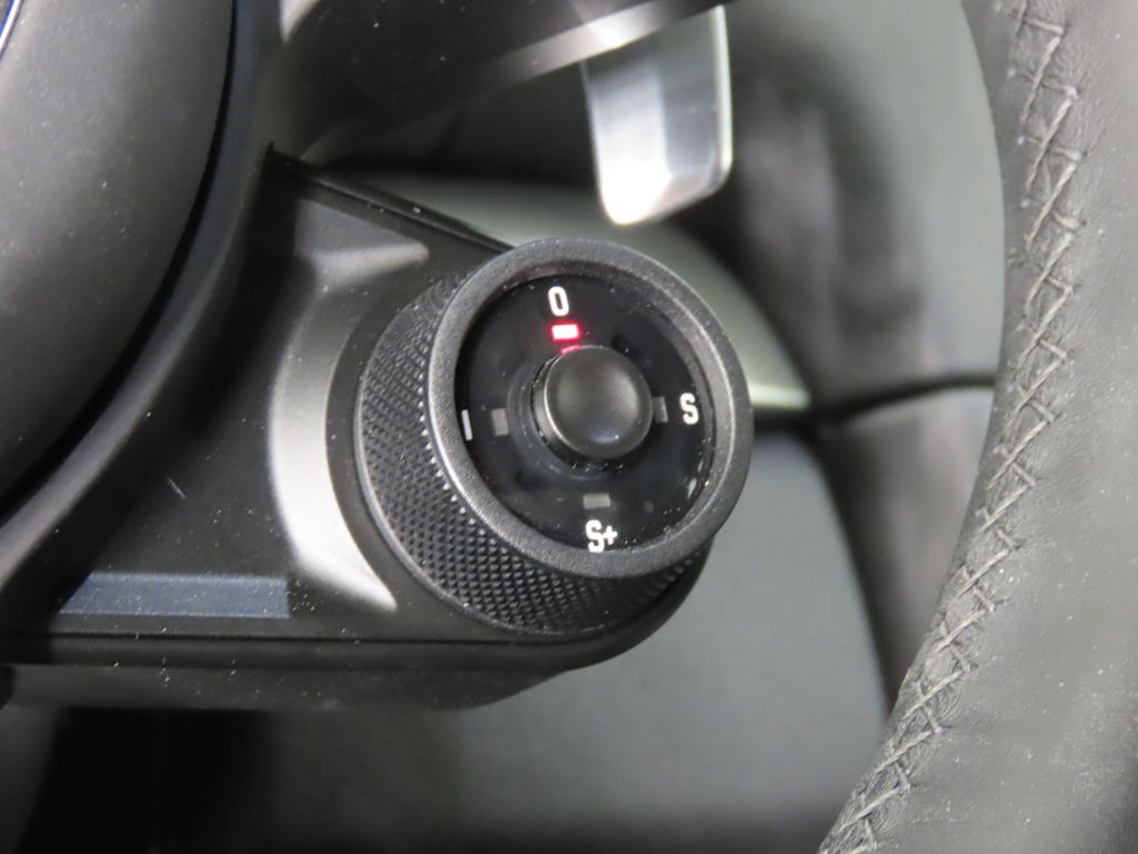 Thumbnail: 2025 Porsche 718 Cayman - 23