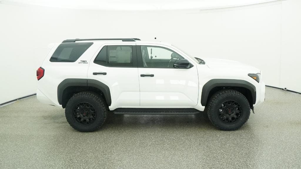 Thumbnail: 2025 Toyota 4Runner - 21