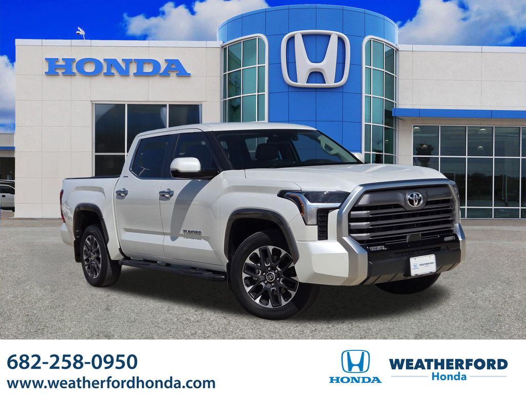 White (Wind Chill Pearl) 2024 Toyota Tundra Pickup Truck Four-Wheel Drive Automatic