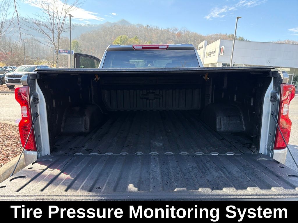 used 2025 Chevrolet Silverado 1500 car, priced at $42,400