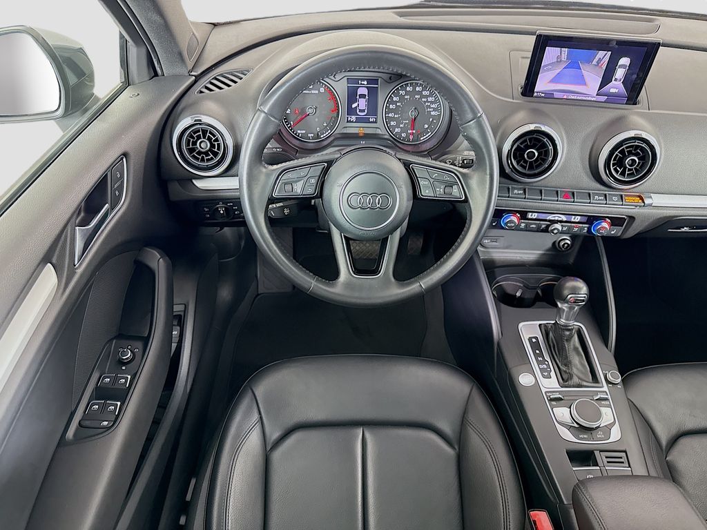 Thumbnail: 2018 Audi A3 - 10