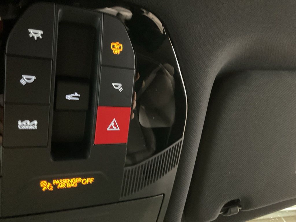 New 2027 Black Kia S image 20