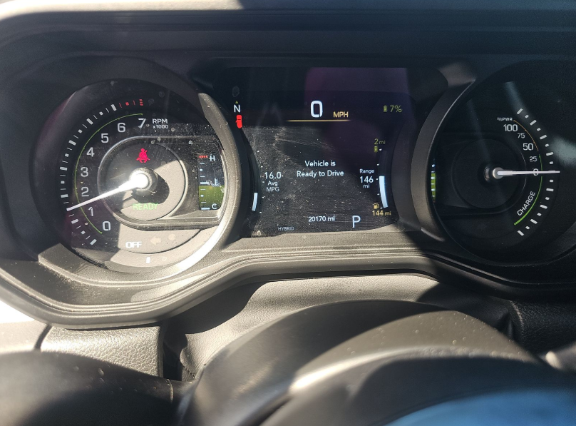 View vehicle photo 6