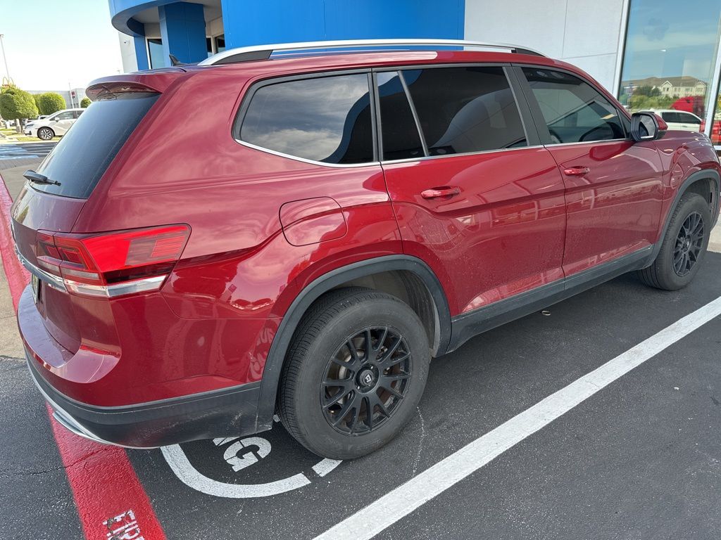 Thumbnail: 2019 Volkswagen Atlas - 4