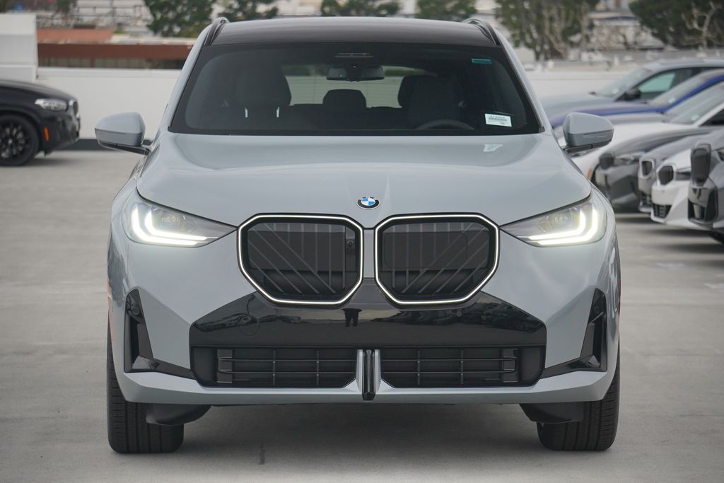 Thumbnail: 2026 BMW X3 - 2