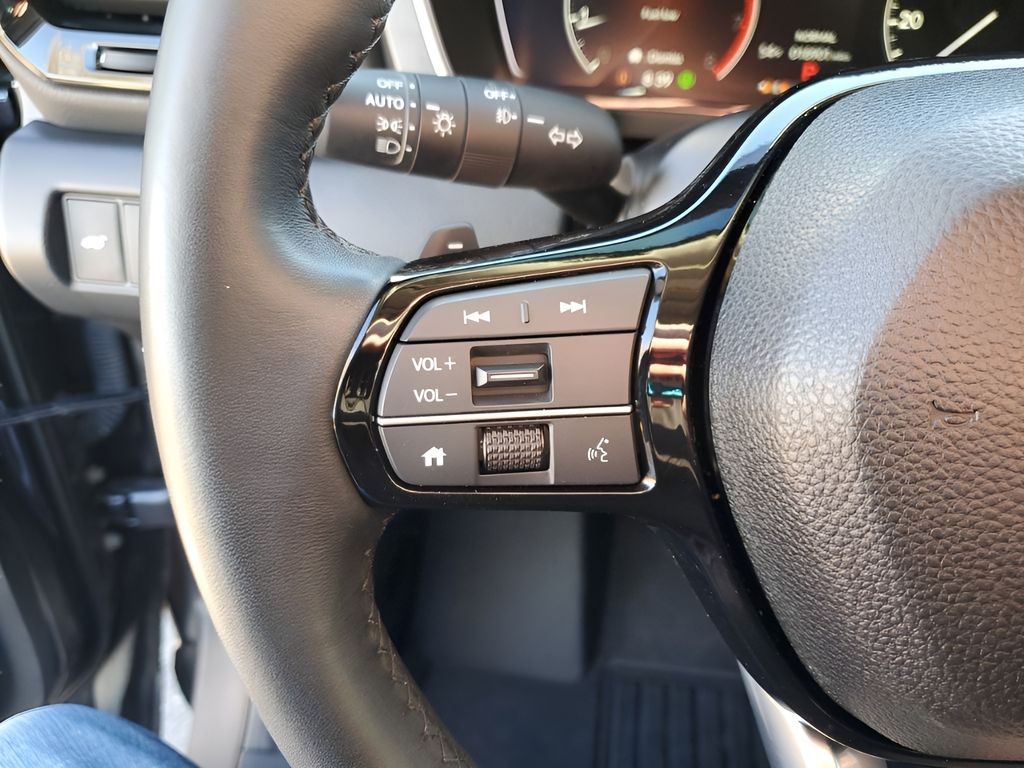 Used Car 2025 Honda Pilot  Touring For Sale Under $50,000 In Austin, Texas