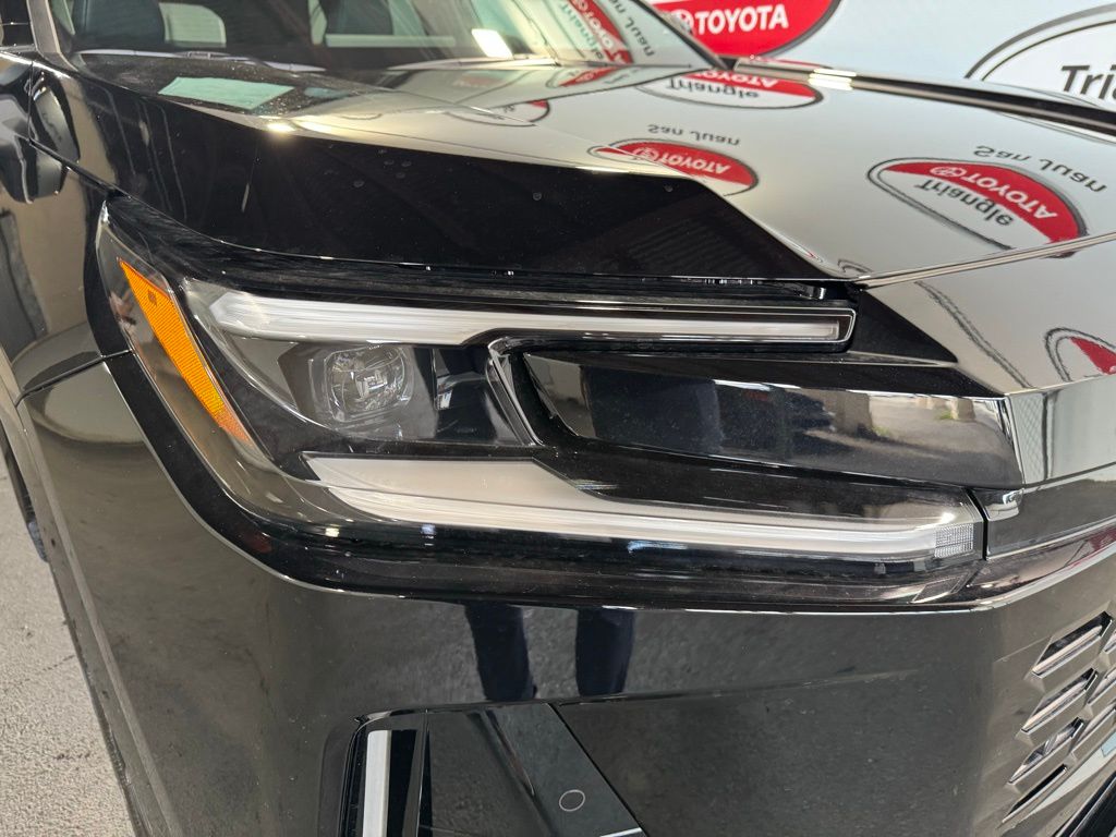 Thumbnail: 2026 Toyota RAV4 - 11