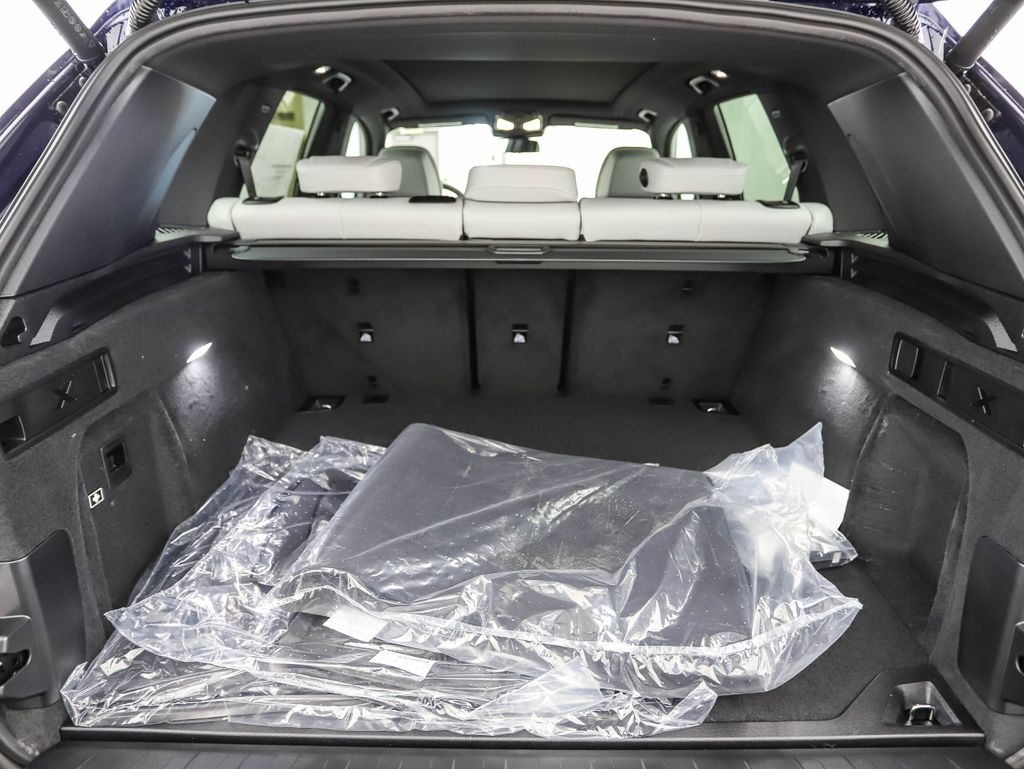 Thumbnail: 2026 BMW X5 - 23