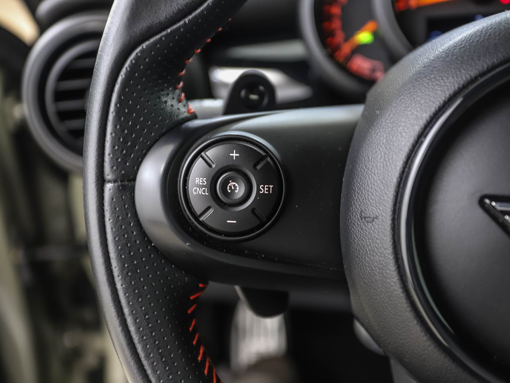 Thumbnail: 2020 MINI Cooper - 12