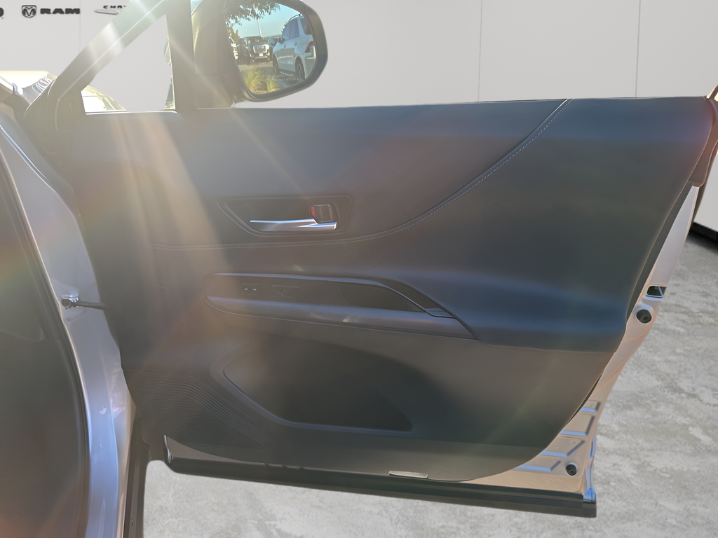 Used Car 2021 Toyota Venza  Limited For Sale Under $25,000 In Austin, Texas