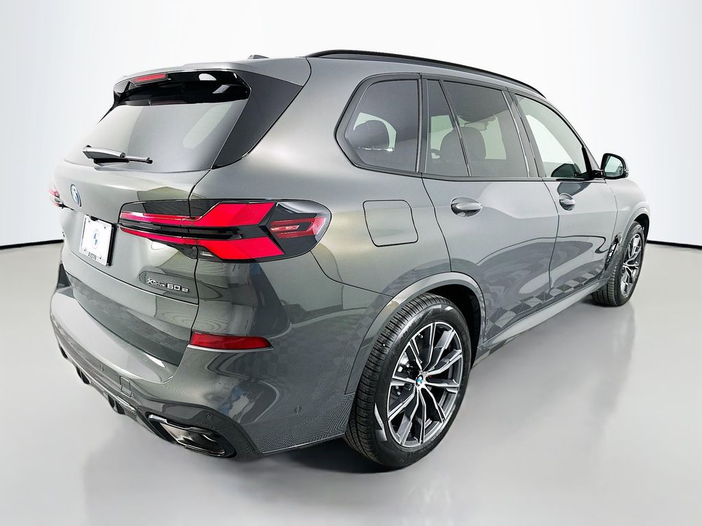 Thumbnail: 2026 BMW X5 - 5