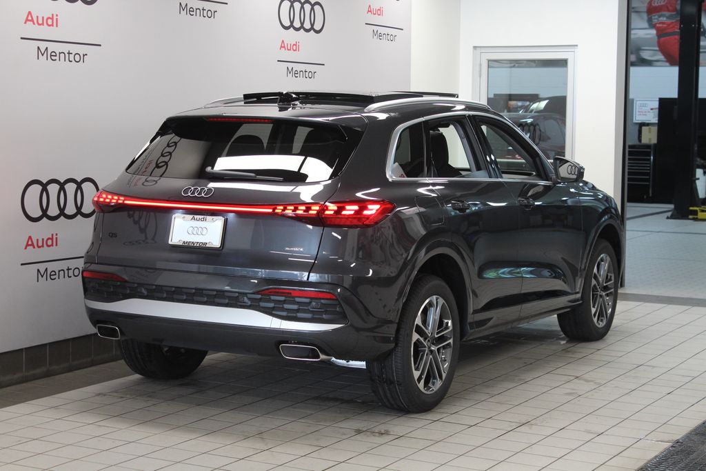 Thumbnail: 2026 Audi Q5 - 6