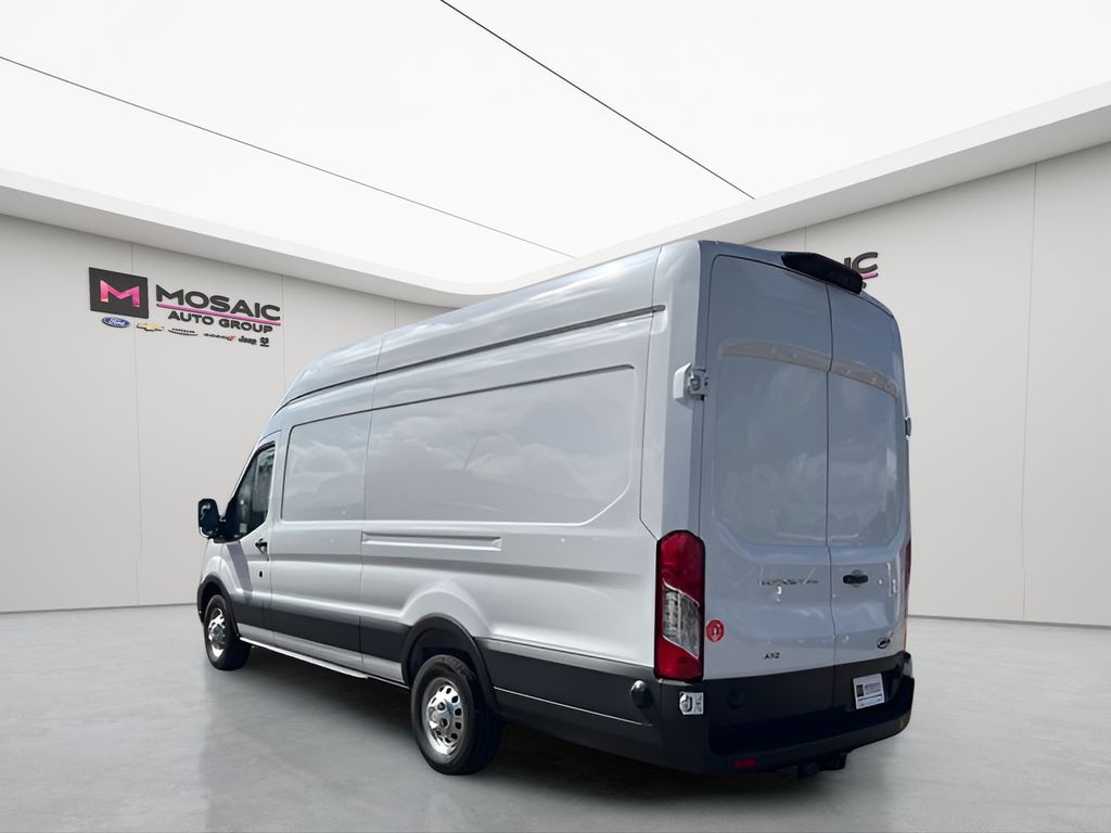 2025 Ford Transit-350