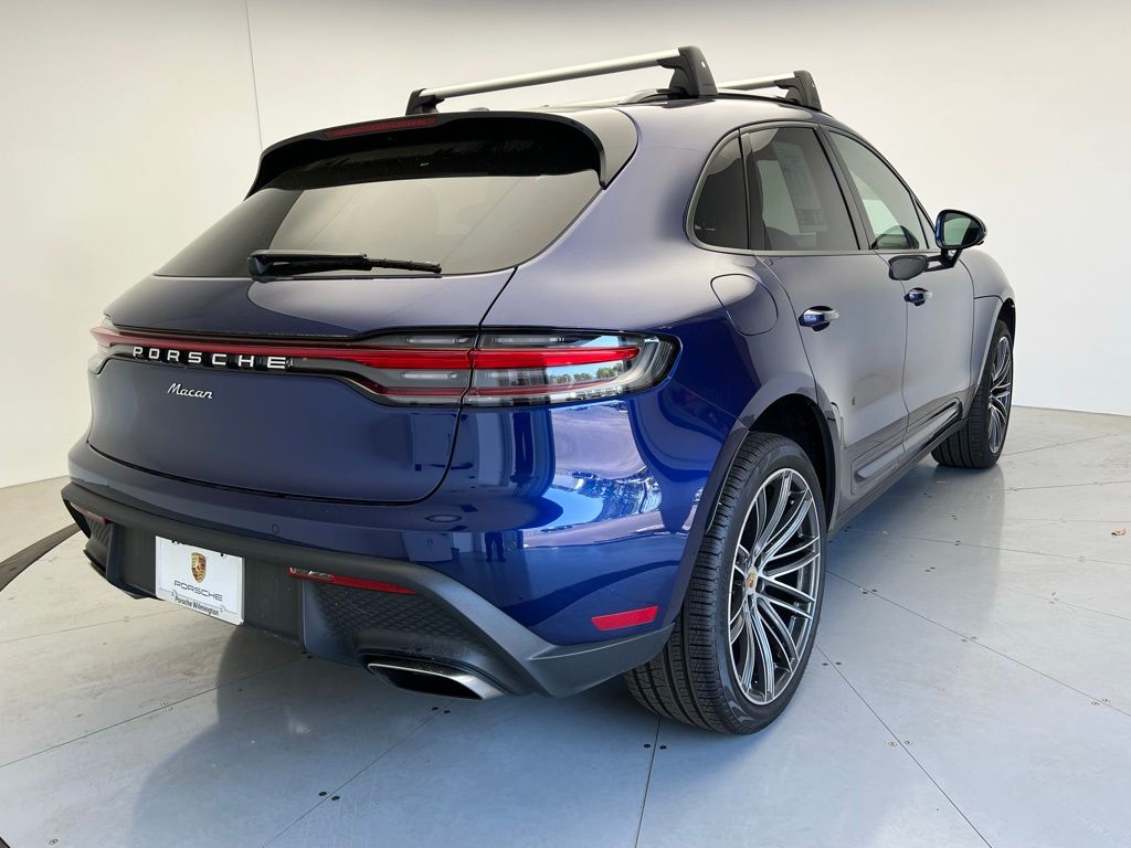 2024 Porsche Macan  22
