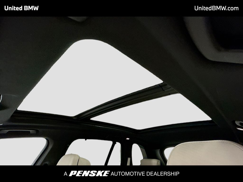 Thumbnail: 2026 BMW X5 - 12