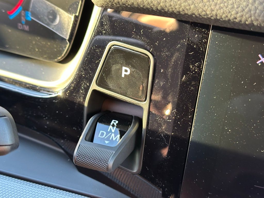 Thumbnail: 2026 Porsche Cayenne - 27