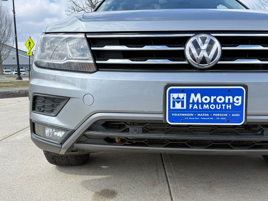 Used 2020 Silver Volkswagen 2.0T SEL image 5