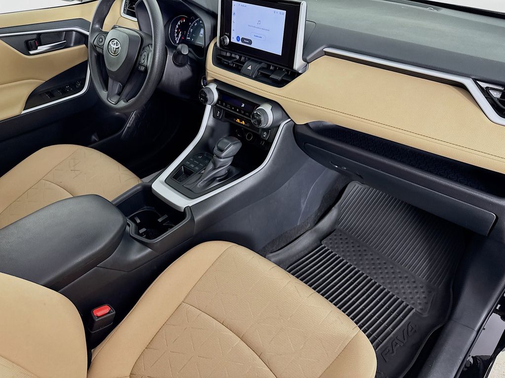 Used Car 2025 Toyota Rav4  Xle For Sale Under $35,000 In Austin, Texas