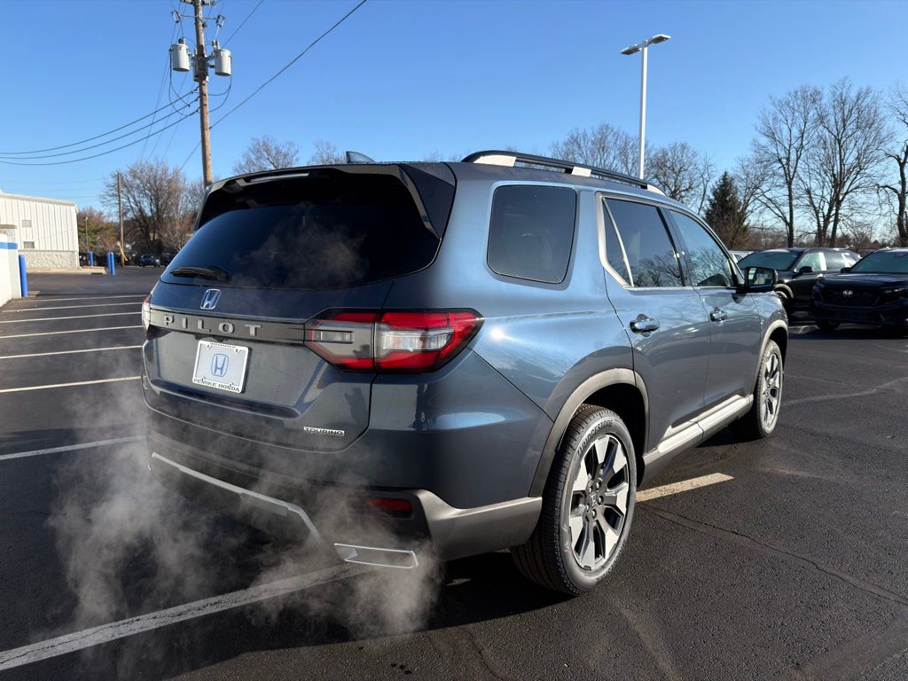 Thumbnail: 2026 Honda Pilot - 5