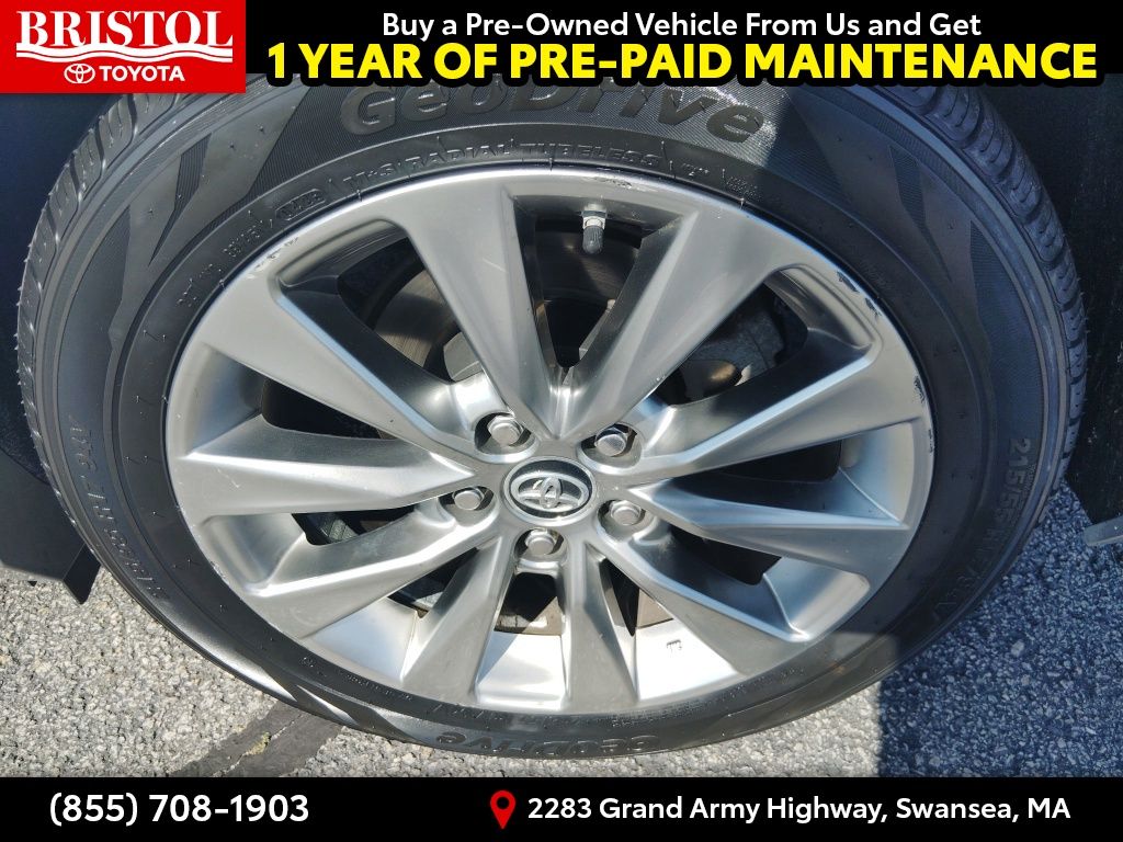 Used 2016 Toyota Camry Sedan
