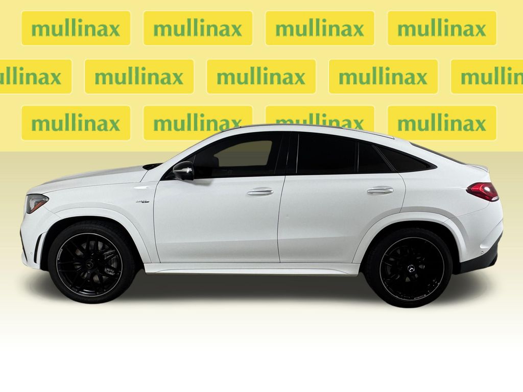 Used 2022 White Mercedes-Benz GLE 53 AMG® image 10