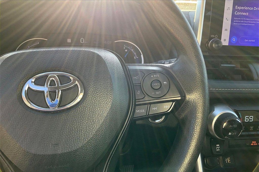 2024 Toyota RAV4 Hybrid