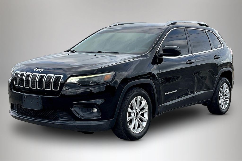 Used 2019 Jeep Cherokee Latitude 4D Sport Utility