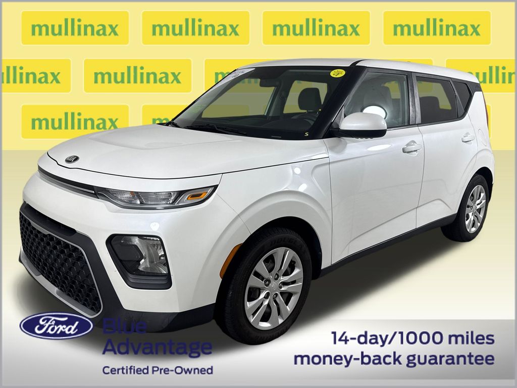 Certified Used 2020 White Kia LX image 14