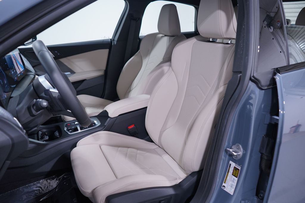 Thumbnail: 2026 BMW 2 Series - 7