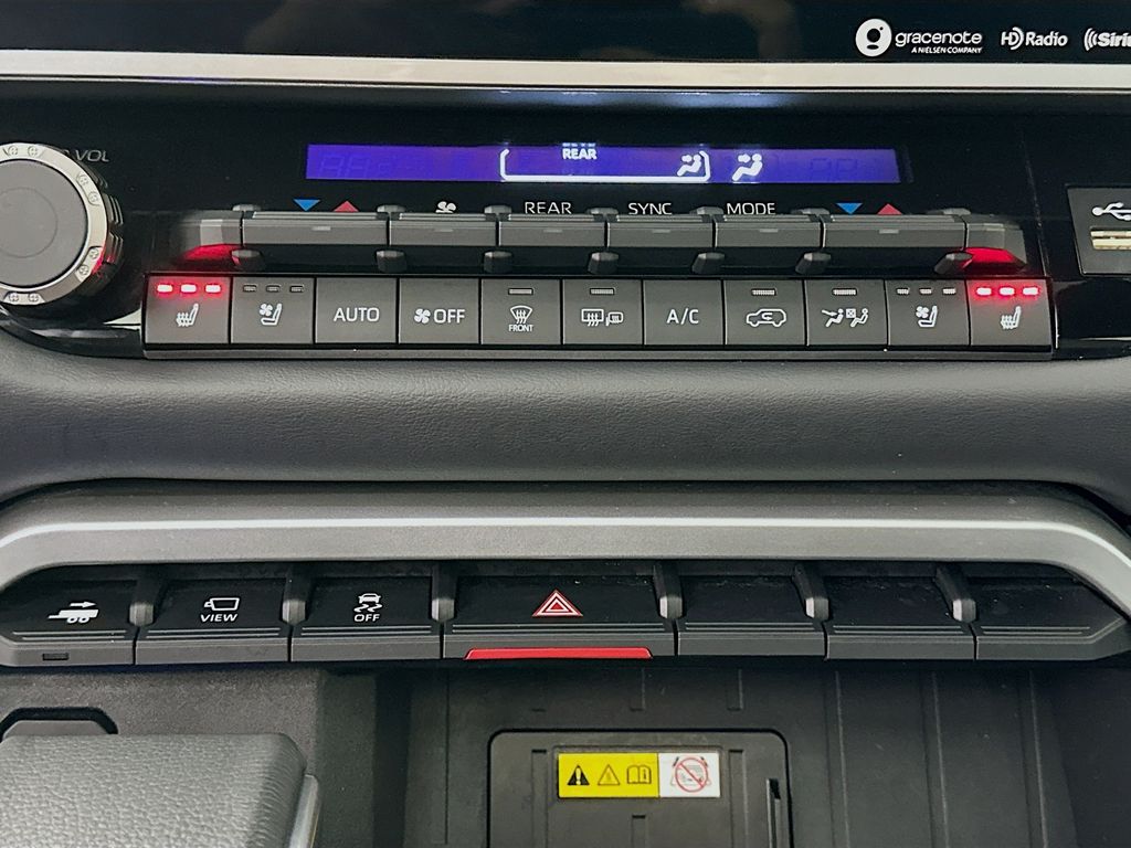 Thumbnail: 2024 Toyota Sequoia - 20