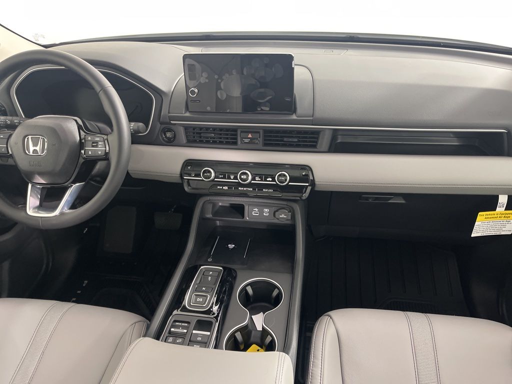 Thumbnail: 2025 Honda Pilot - 17