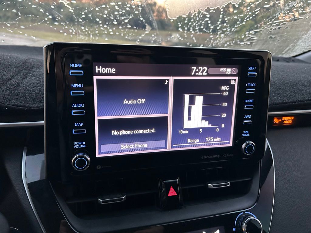 Thumbnail: 2021 Toyota Corolla - 24