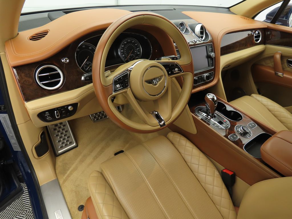 Thumbnail: 2018 Bentley Bentayga - 9