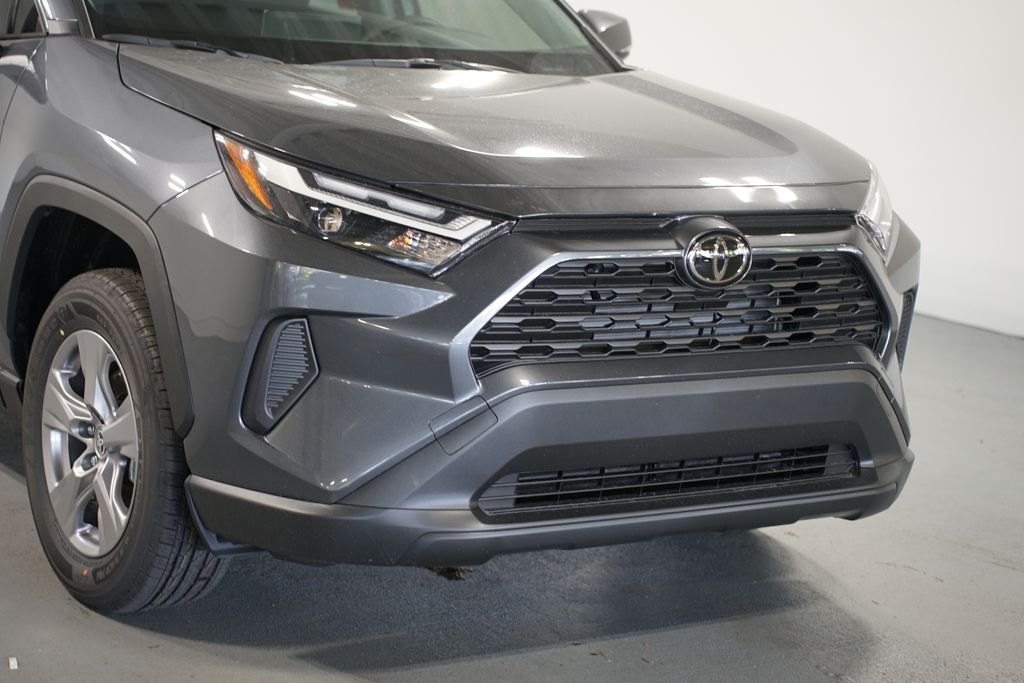 Thumbnail: 2025 Toyota RAV4 - 5