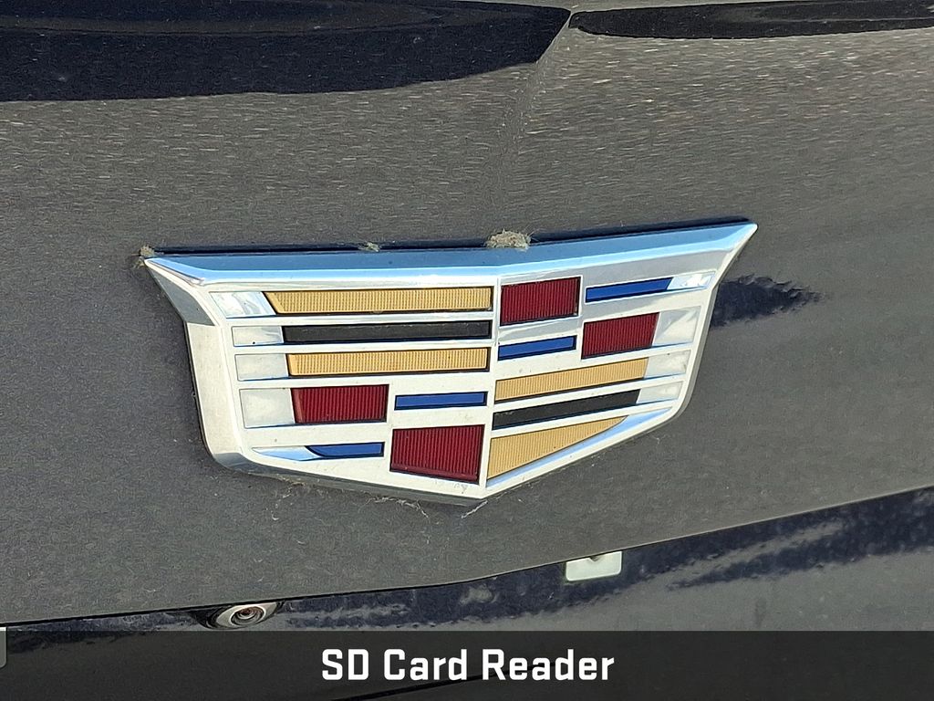 2022 Cadillac XT4 Sport Gray at Grove City Ford