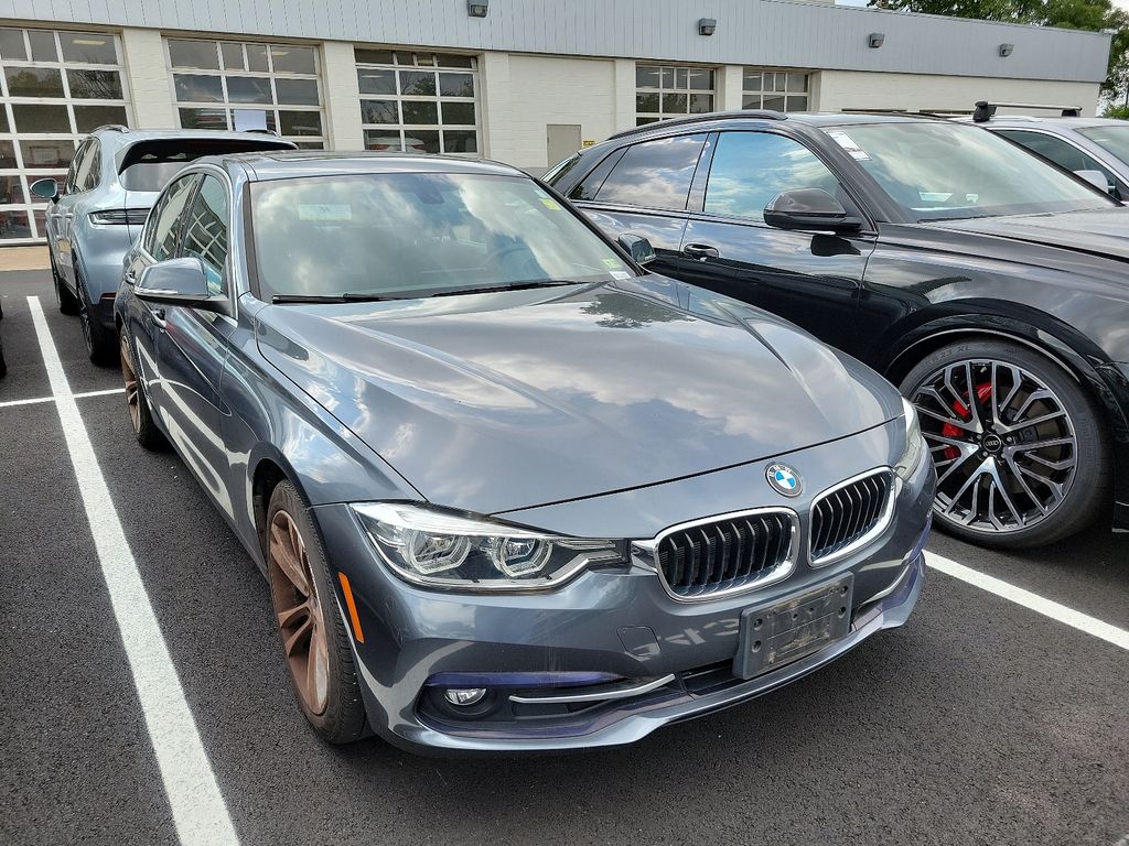 2018 BMW 3 Series 330i xDrive 3