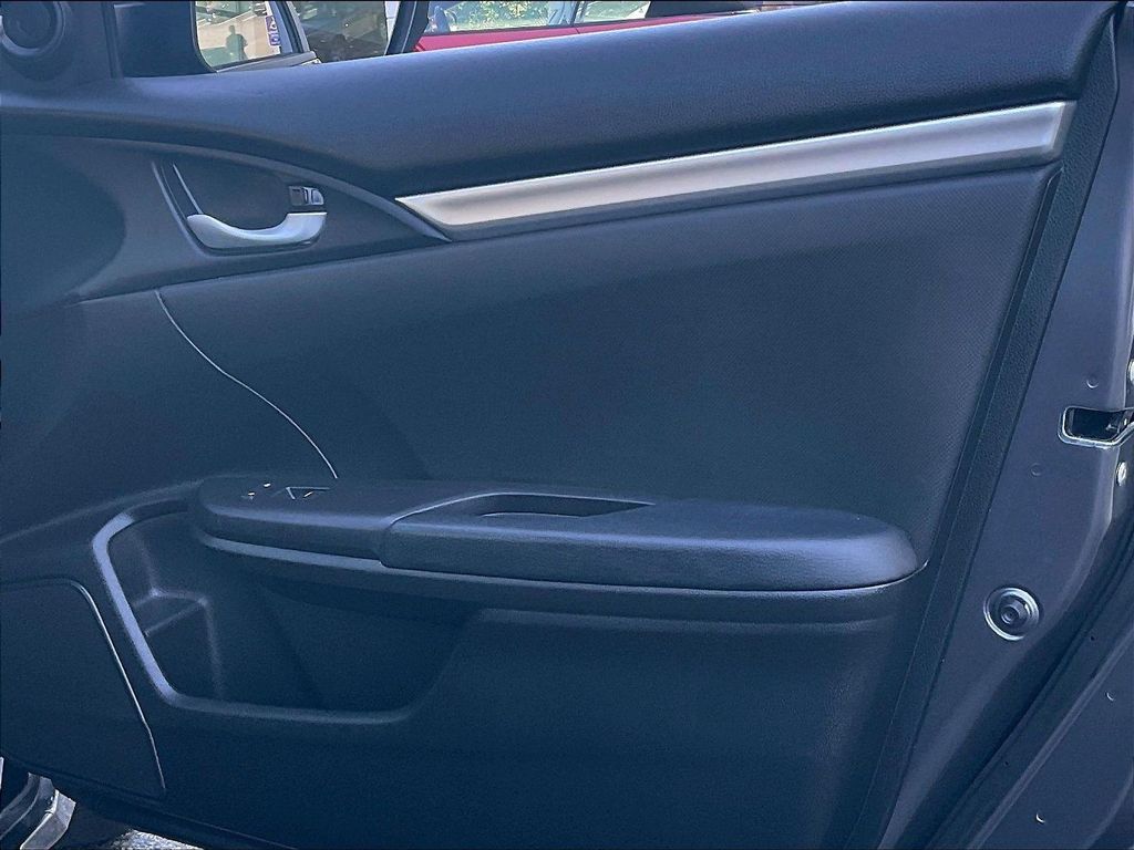 2021 Honda Civic — photo 12