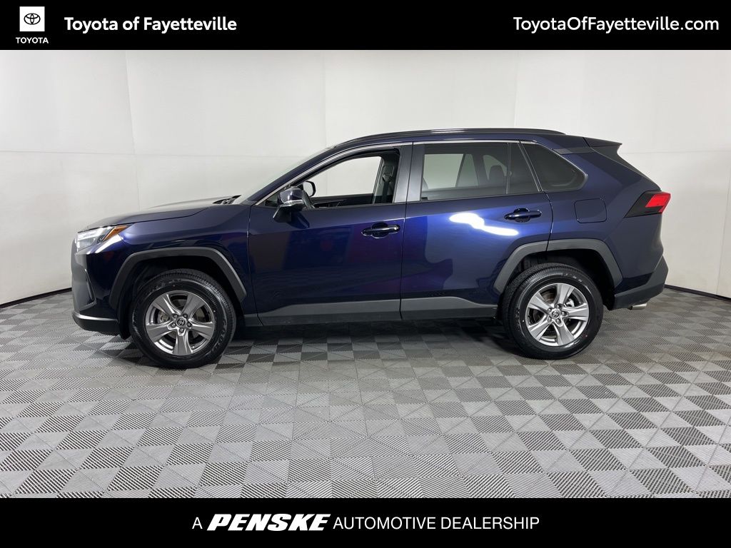 2023 Toyota RAV4 XLE 2