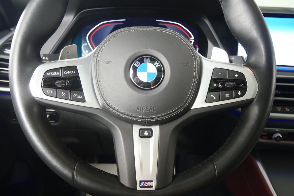 Thumbnail: 2022 BMW X6 - 23