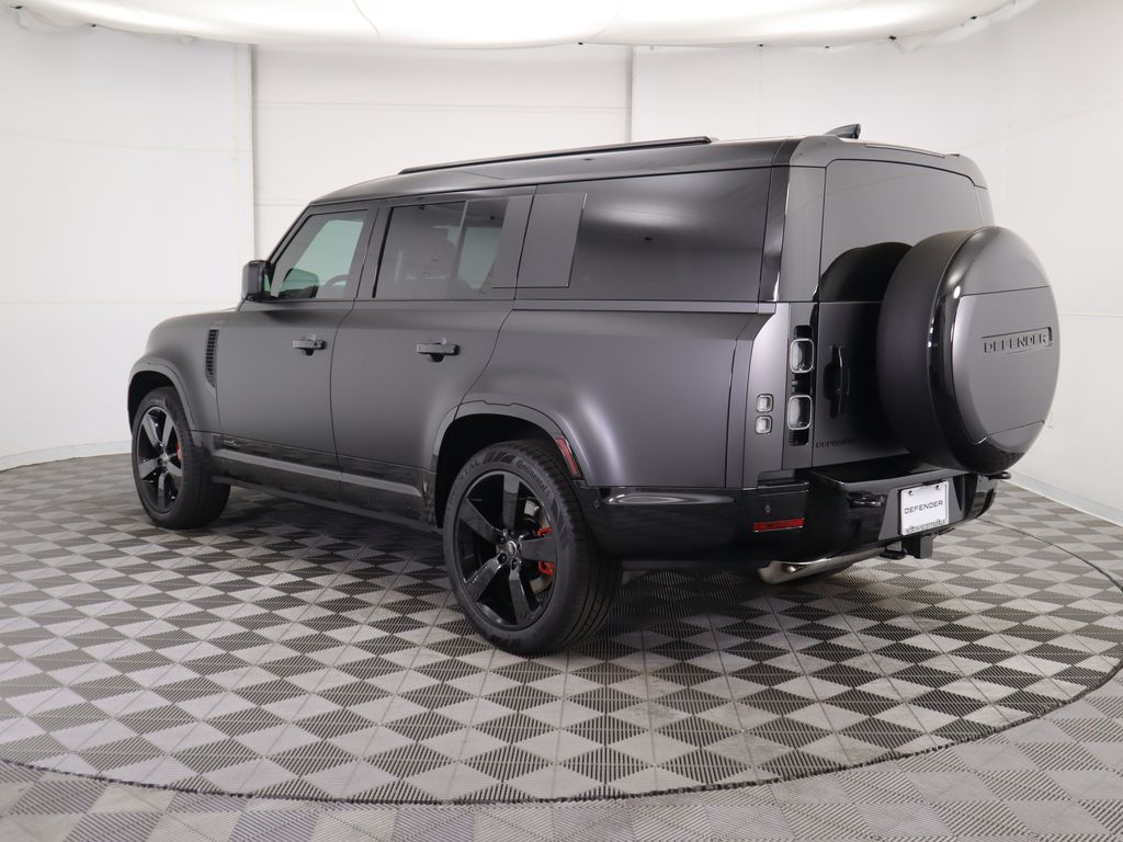 Thumbnail: 2025 Land Rover Defender - 7