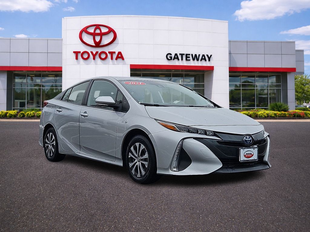 Thumbnail: 2021 Toyota Prius Prime - 3