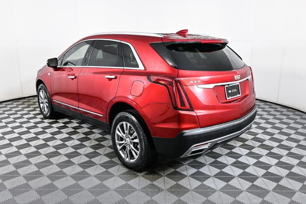 2021 Cadillac XT5 Premium Luxury 4